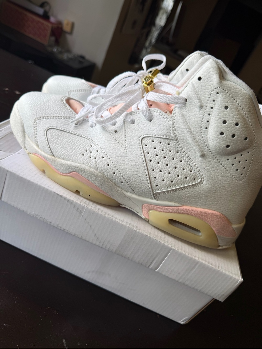 Jordan 6 retro gold hoops